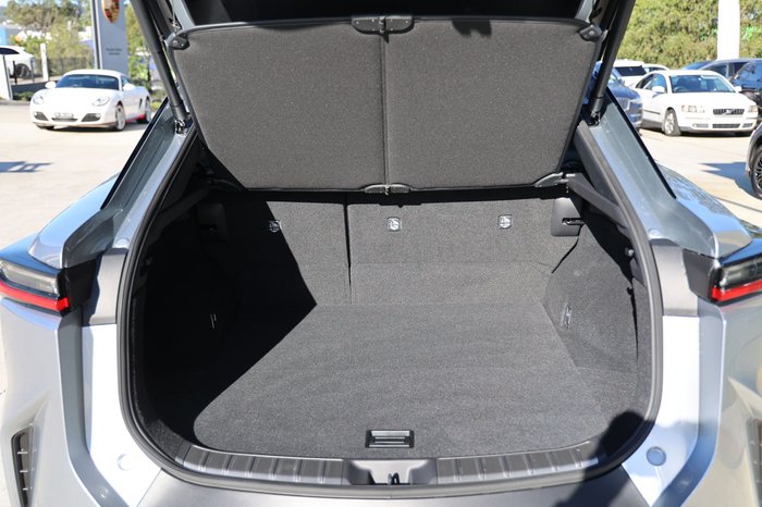 2026 Lexus RZ500e RZ500e Luxury EM 80.5kWh Battery Automatic Wagon 1L63140 001