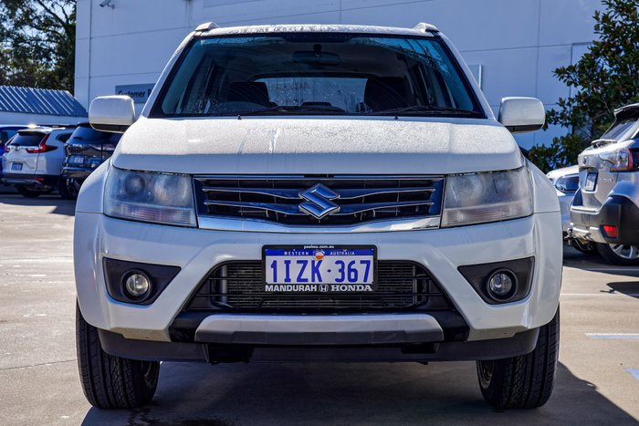 2015 Suzuki Grand Vitara Sport
