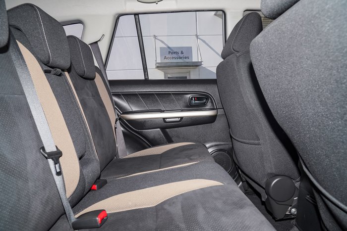 2015 Suzuki Grand Vitara Sport