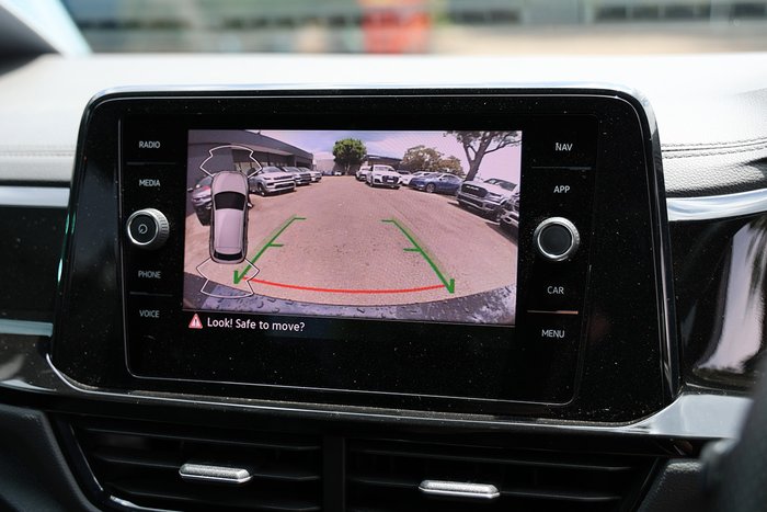 2023 Volkswagen T-Roc 140TSI R-Line