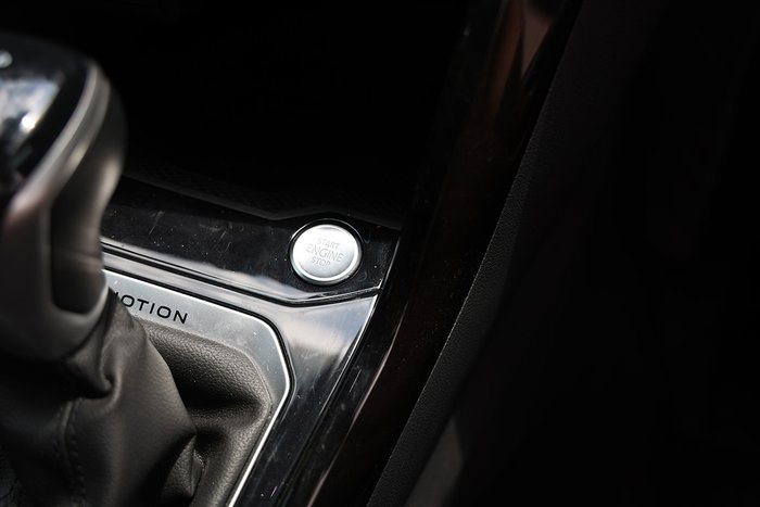 2023 Volkswagen T-Roc 140TSI R-Line