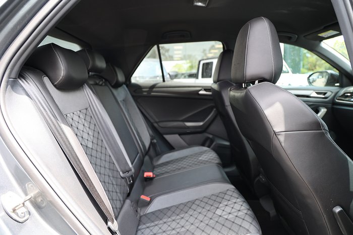 2023 Volkswagen T-Roc 140TSI R-Line