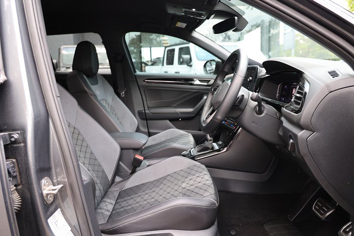 2023 Volkswagen T-Roc 140TSI R-Line