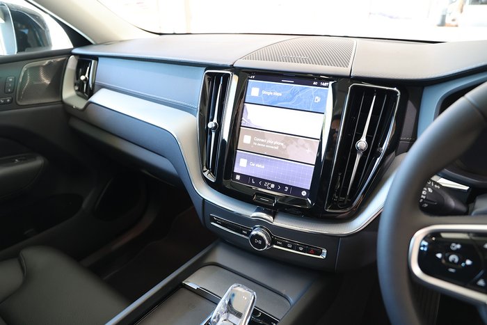 2024 Volvo XC60 Ultra B5 Bright