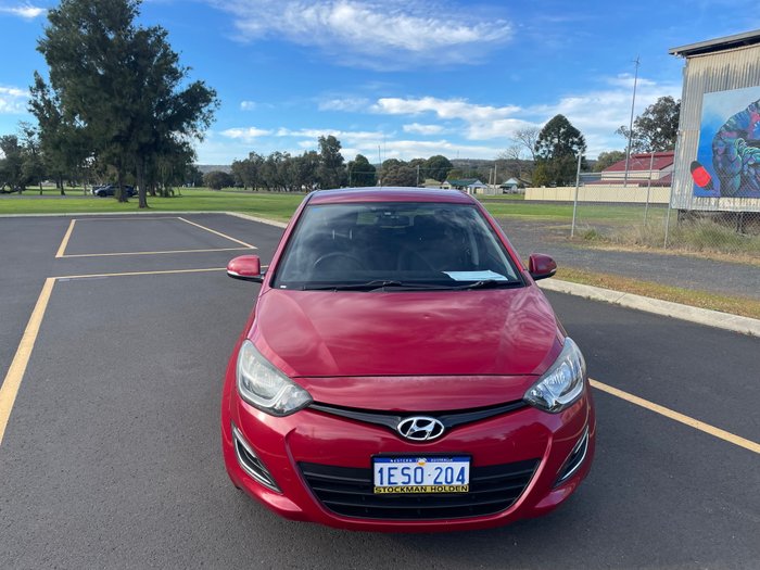 2015 HYUNDAI i20