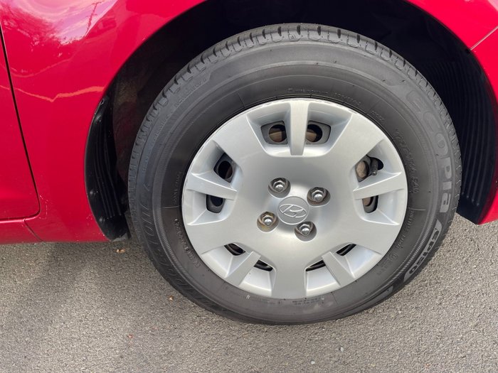 2015 HYUNDAI i20