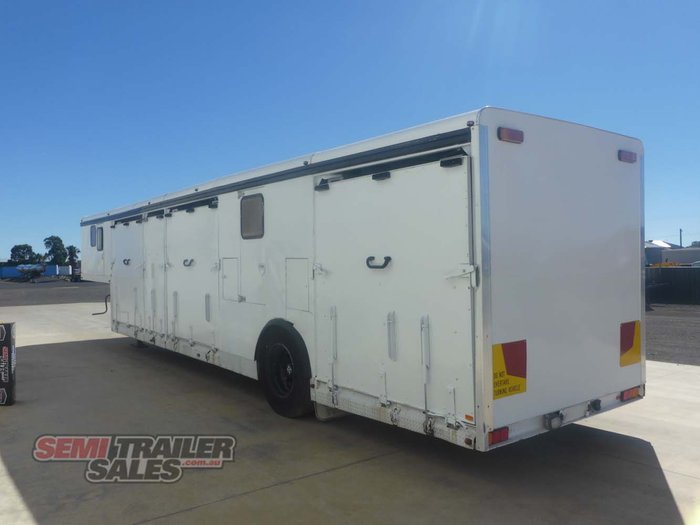 1996 Sinclair Single Axle Horse Float