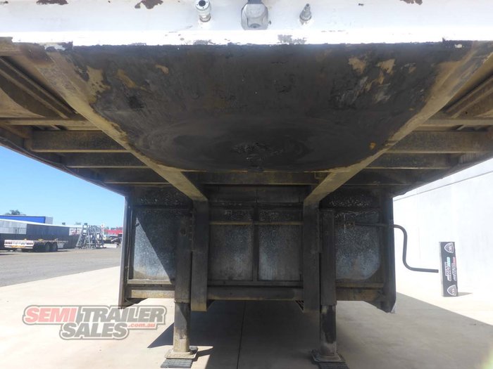 1996 Sinclair Single Axle Horse Float