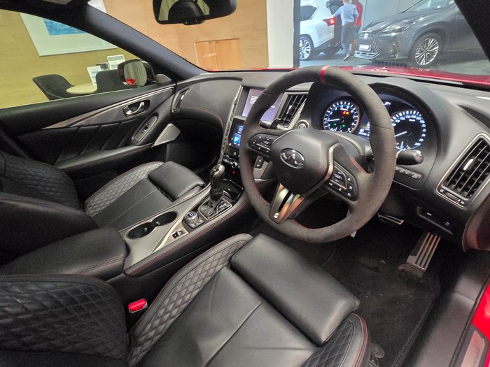 2017 INFINITI Q50 3.0tt RED SPORT