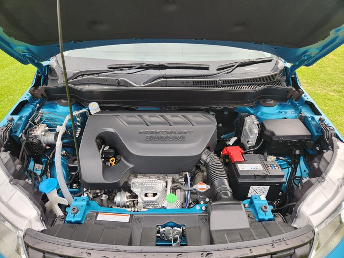 2025 Suzuki Vitara Turbo Shadow