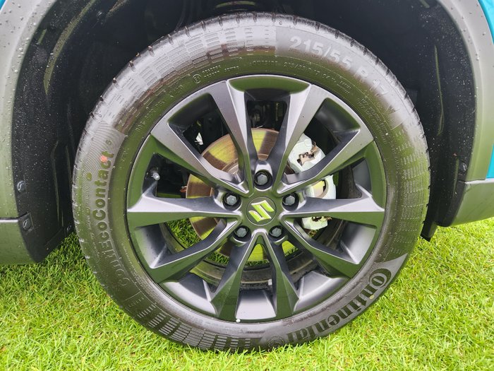 2025 Suzuki Vitara Turbo Shadow