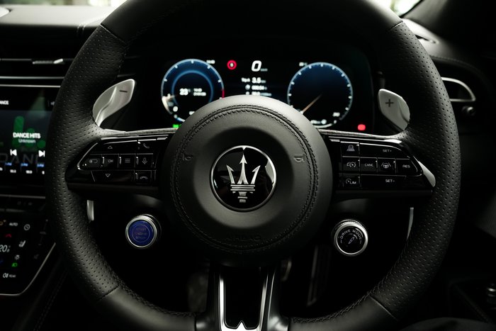 2026 Maserati Grecale TROFEO 530HP 4WD FUORISERIE-NIGHT