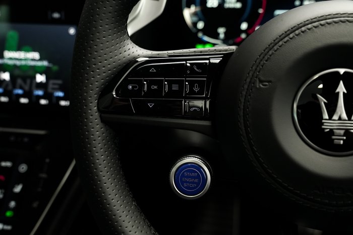 2026 Maserati Grecale TROFEO 530HP 4WD FUORISERIE-NIGHT