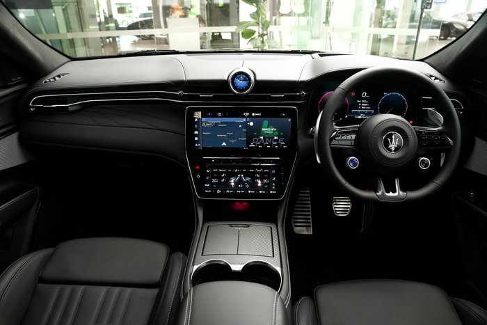 2026 Maserati Grecale TROFEO 530HP 4WD FUORISERIE-NIGHT