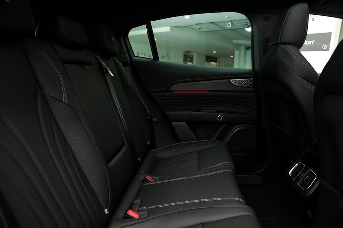 2026 Maserati Grecale TROFEO 530HP 4WD FUORISERIE-NIGHT