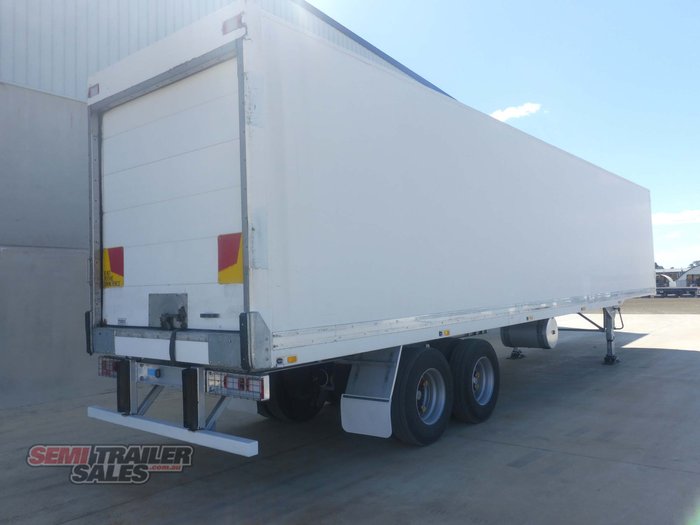 2004 FTE 22 Pallet Bogie Refrigerated Pantech