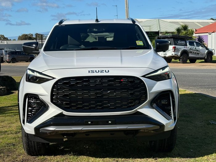 2025 Isuzu MU-X X-TERRAIN