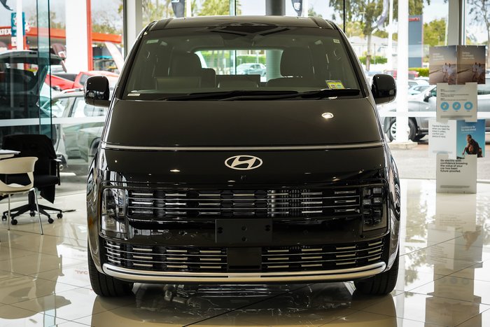 2026 Hyundai STARIA