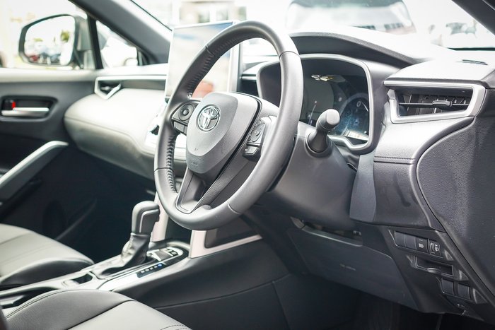 2025 Toyota Corolla Cross Hybrid GXL