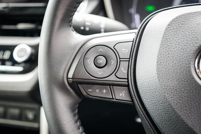 2025 Toyota Corolla Cross Hybrid GXL