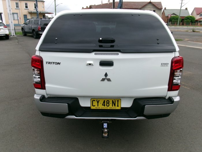 2020 MITSUBISHI TRITON GLX ADAS (4x4)