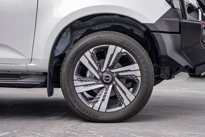 2025 Isuzu MU-X LS-T