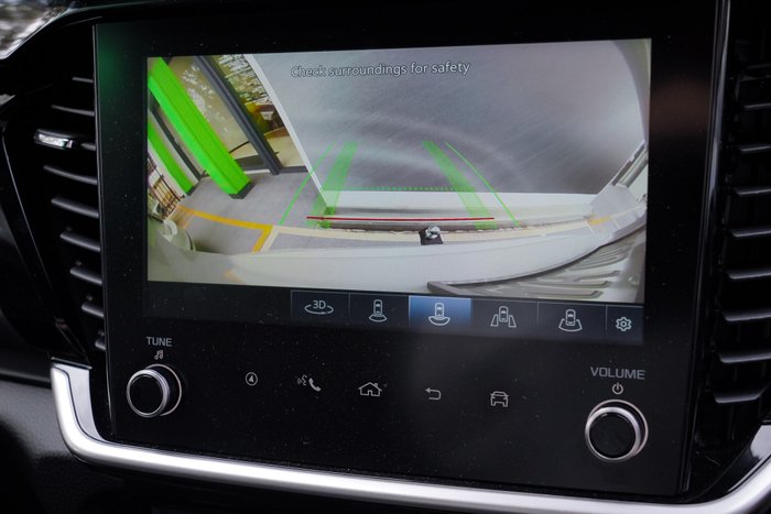 2025 Isuzu MU-X LS-T