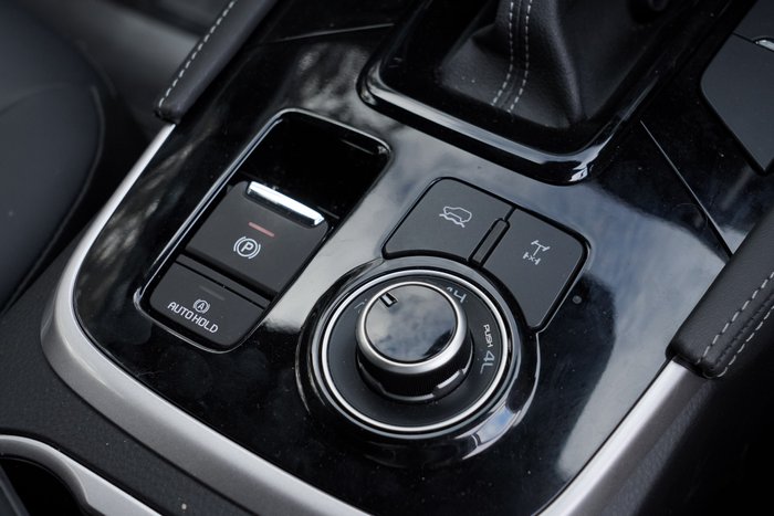 2025 Isuzu MU-X LS-T