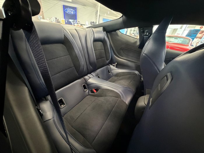 2024 Ford Mustang Dark Horse