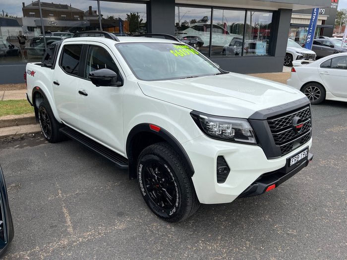 2024 NISSAN NP300 NAVARA PRO-4X