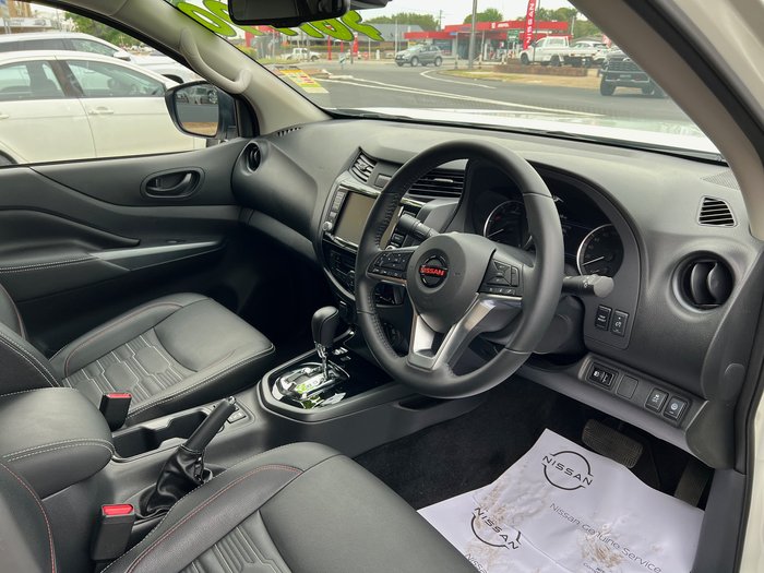 2024 NISSAN NP300 NAVARA PRO-4X