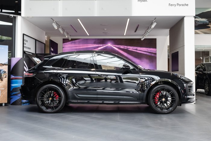 2021 Porsche Macan GTS