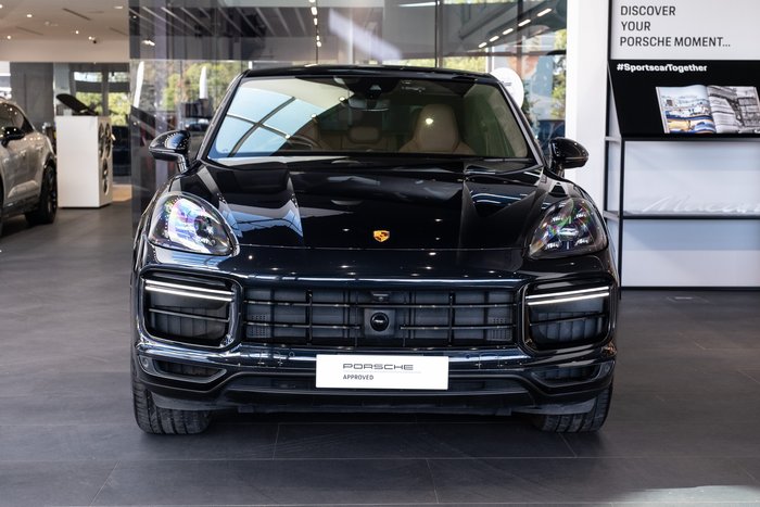 2023 Porsche Cayenne Turbo S E-Hybrid