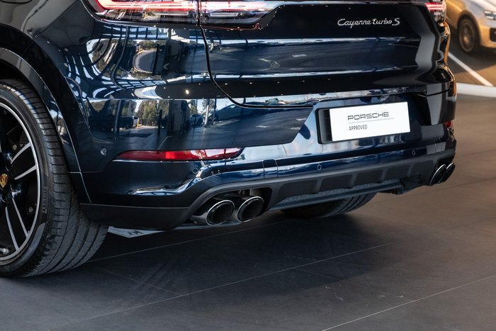2023 Porsche Cayenne Turbo S E-Hybrid