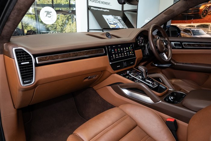 2023 Porsche Cayenne Turbo S E-Hybrid