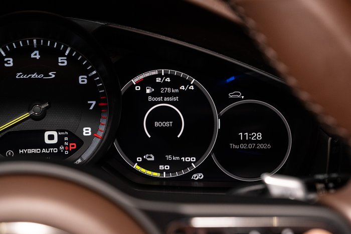 2023 Porsche Cayenne Turbo S E-Hybrid