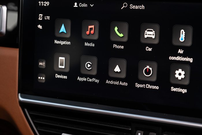 2023 Porsche Cayenne Turbo S E-Hybrid