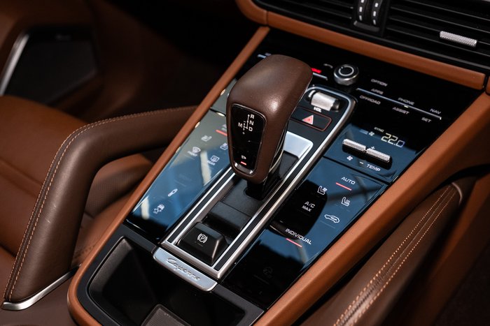2023 Porsche Cayenne Turbo S E-Hybrid