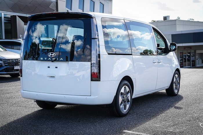 2026 Hyundai STARIA