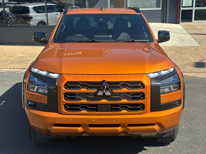 2025 MITSUBISHI TRITON GSR