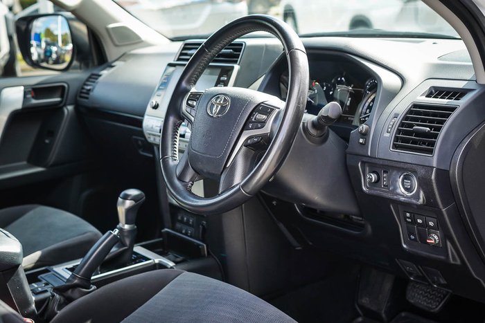 2021 Toyota PRADO GXL