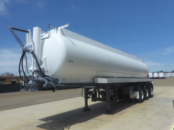 2013 Stonestar Vacuum Tanker