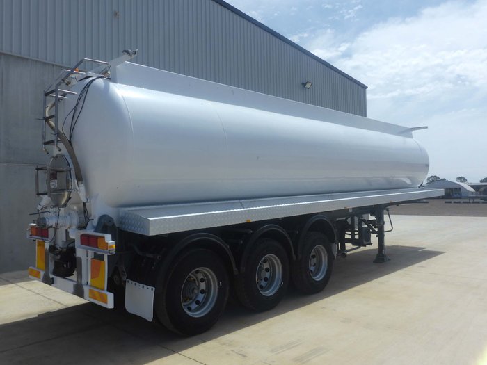 2013 Stonestar Vacuum Tanker