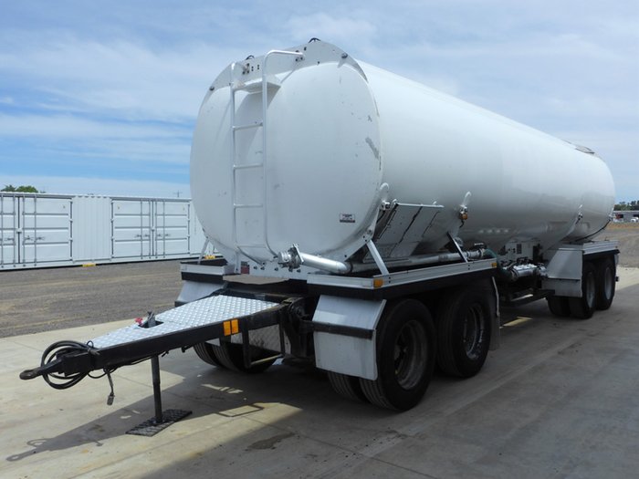 2002 Holmwood Highgate Quad Dog Tanker