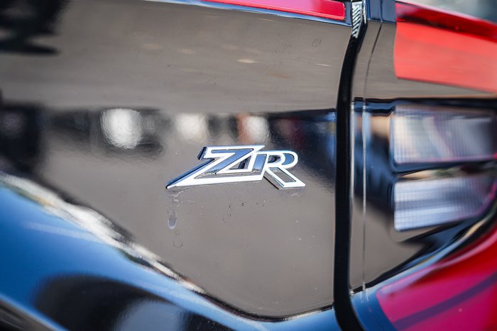 2024 Toyota Yaris HB Hybrid ZR