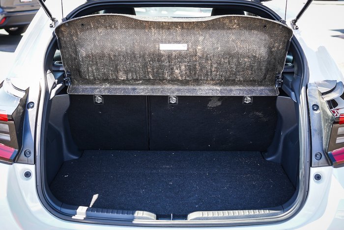 2024 Toyota Yaris HB Hybrid ZR