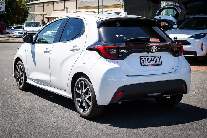 2024 Toyota Yaris HB Hybrid ZR