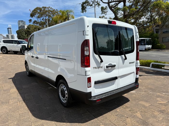 2026 Renault Trafic MY26 LWB Premium