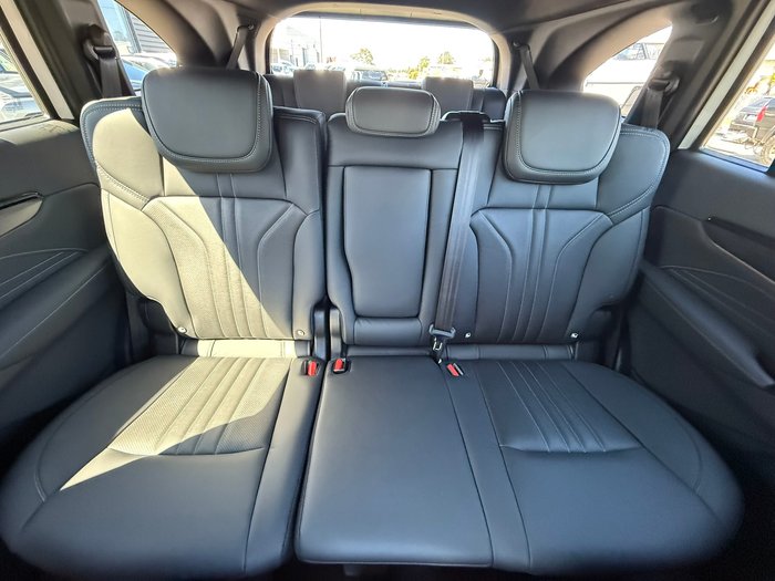 2025 Isuzu MU-X LS-T