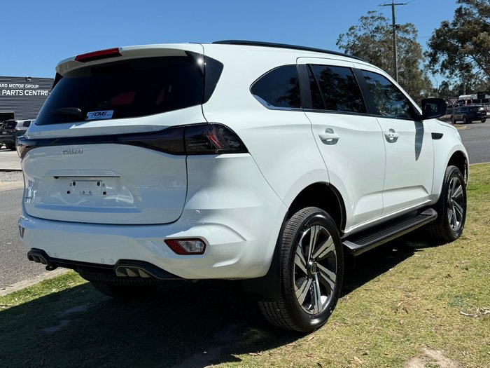 2025 Isuzu MU-X LS-T